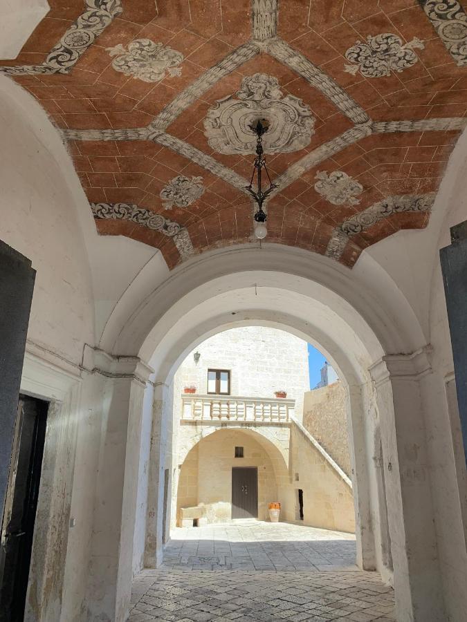 Palazzo Moschettini Apartamento Martano Exterior foto
