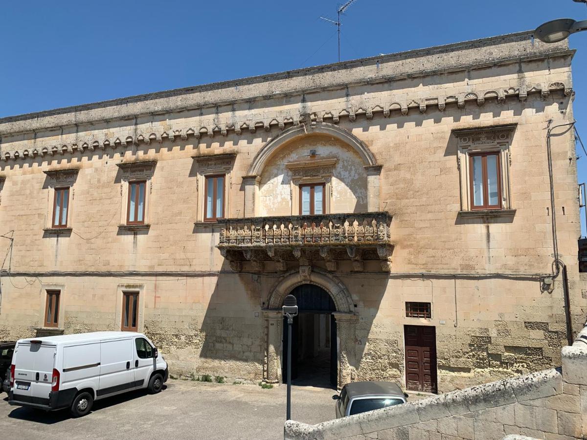 Palazzo Moschettini Apartamento Martano Exterior foto