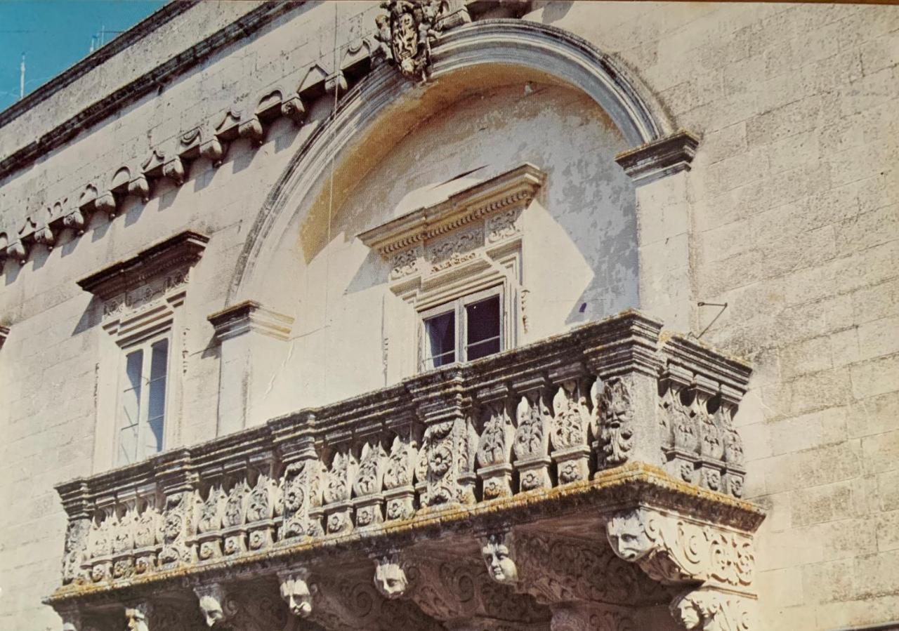 Palazzo Moschettini Apartamento Martano Exterior foto
