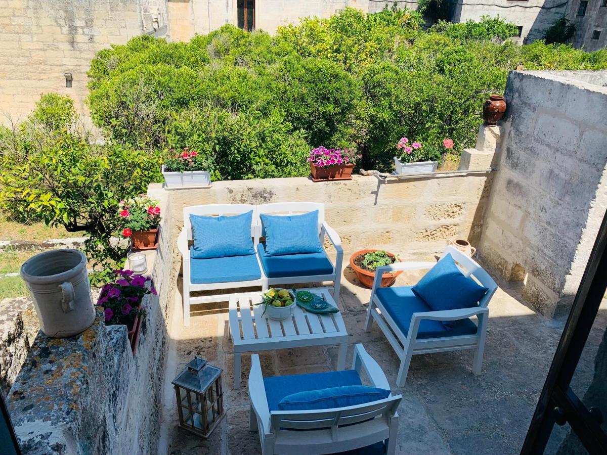 Palazzo Moschettini Apartamento Martano Exterior foto